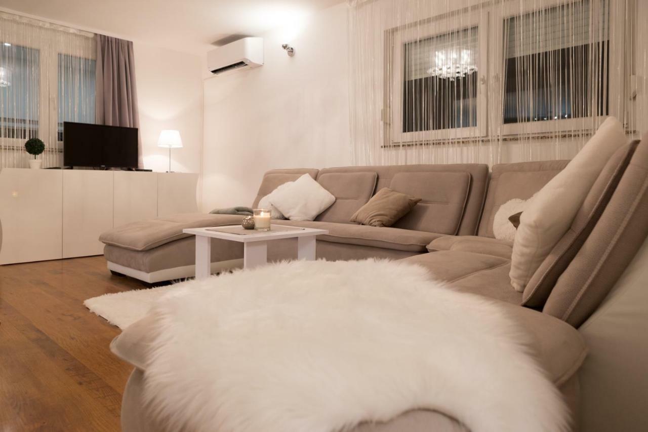 Apartman Korina Otočac Eksteriør billede