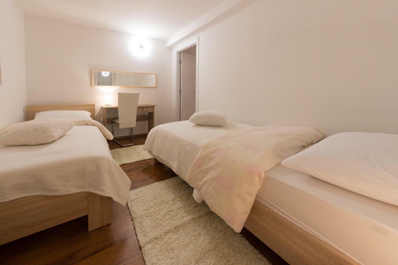Apartman Korina Otočac Eksteriør billede