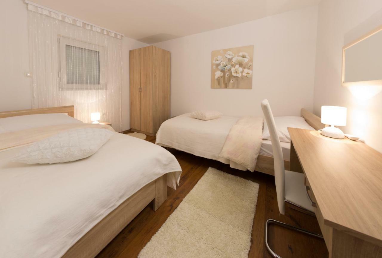 Apartman Korina Otočac Eksteriør billede
